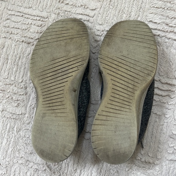 Allbirds Wool Runner size 9, natural grey with light grey sole - Picture 16 of 16